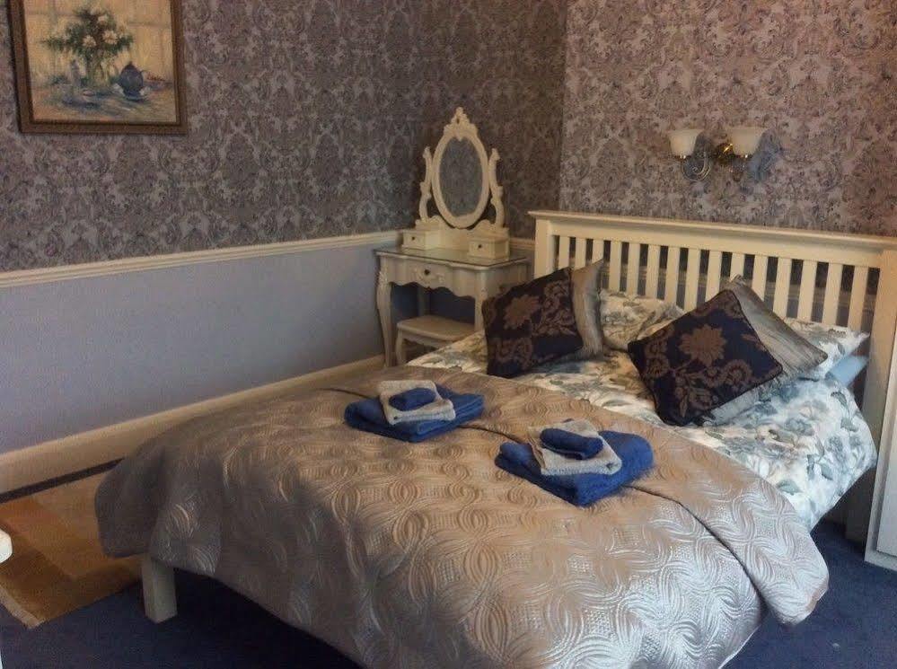 Bay Tree House Bed & Breakfast Барнет Экстерьер фото