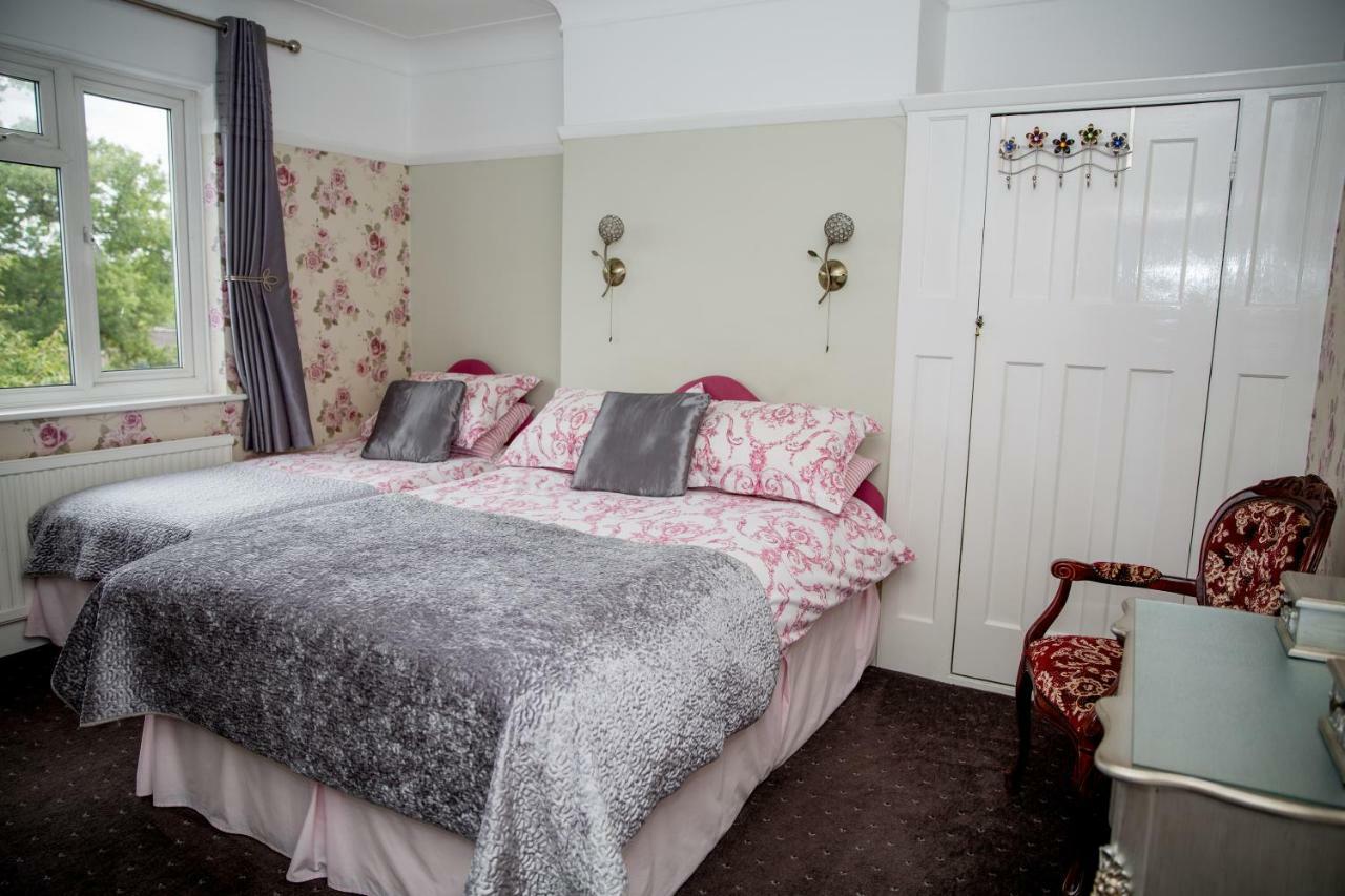 Bay Tree House Bed & Breakfast Барнет Экстерьер фото